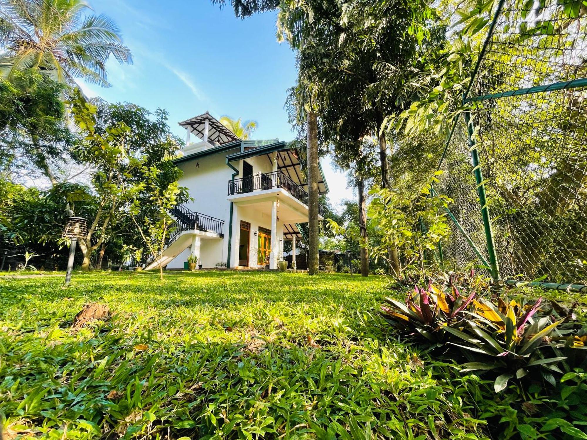 Yala Safari River View Hotel Тіссамахарама Екстер'єр фото