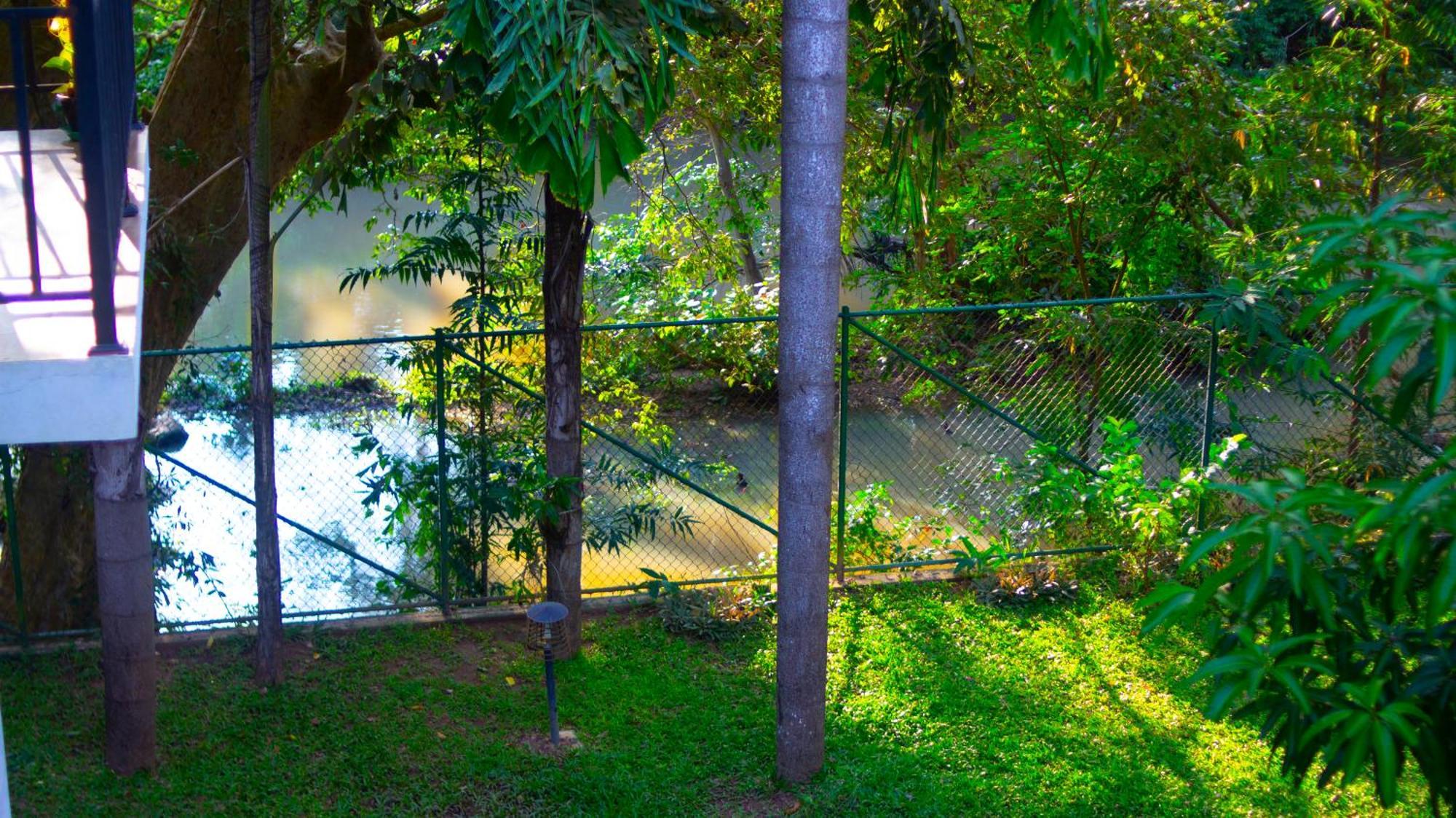 Yala Safari River View Hotel Тіссамахарама Екстер'єр фото
